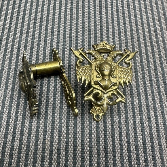 Sword  hanger - Picture 4 of 4